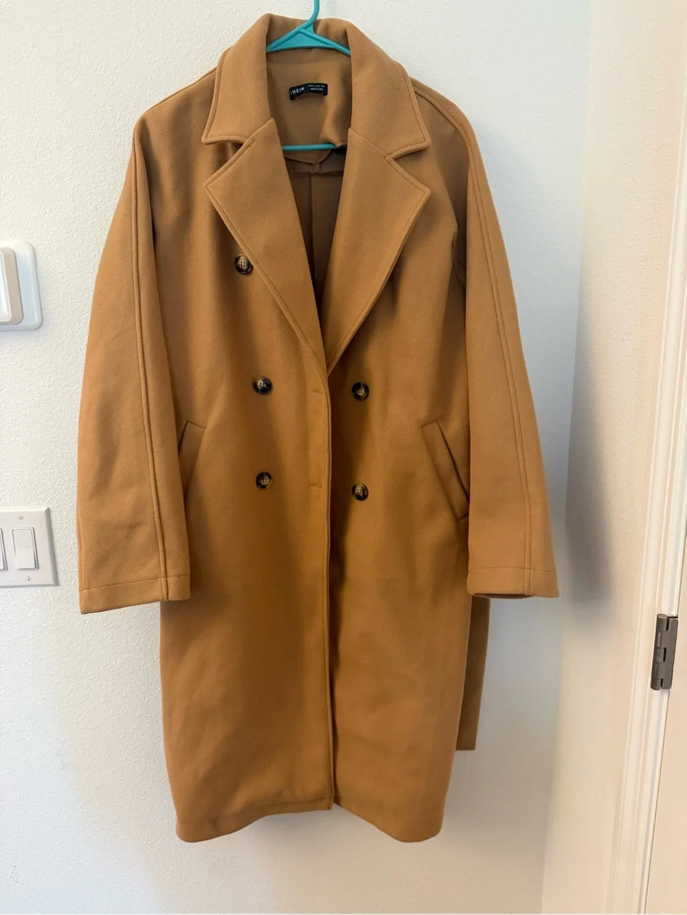 SHEIN Men's Double-Breasted Camel Pea Coat